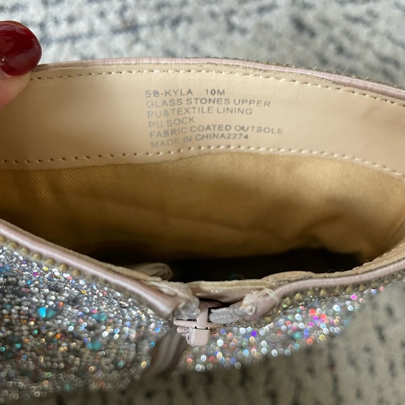 Betsy Johnson Rhinestone Ankle Boots Size 10 - Picture 5 of 5